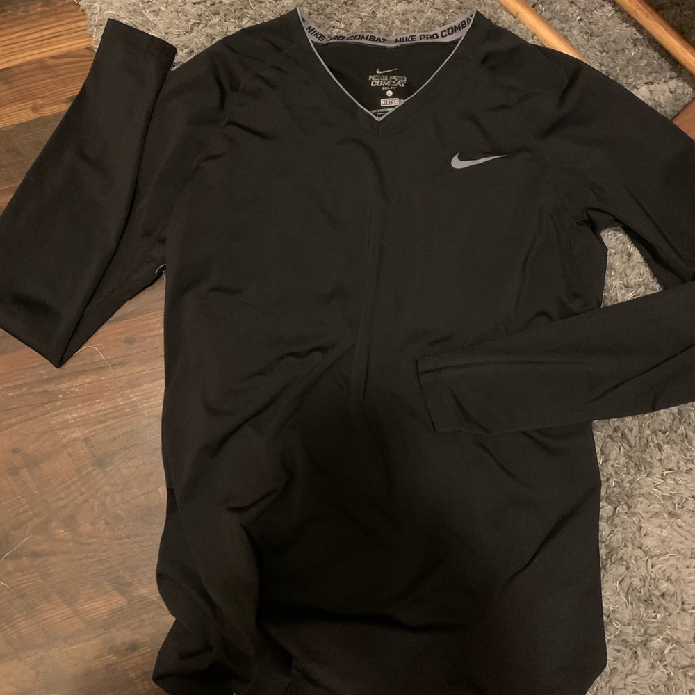 Nike combat workout long sleeve shirt